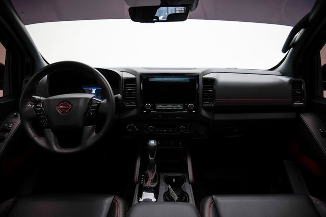 Used 2024 Nissan Frontier PRO-4X w/ Pro Premium Package image 18