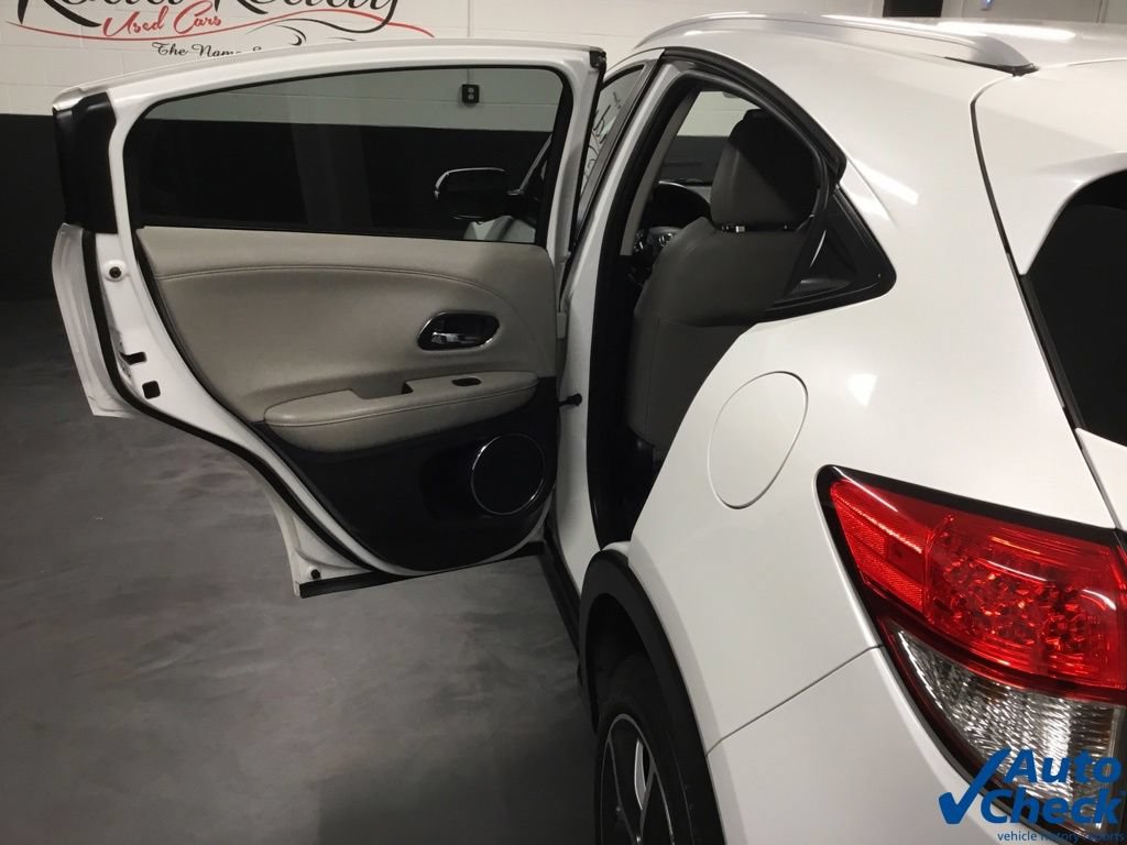 Used 2021 Honda HR-V EX-L image 24