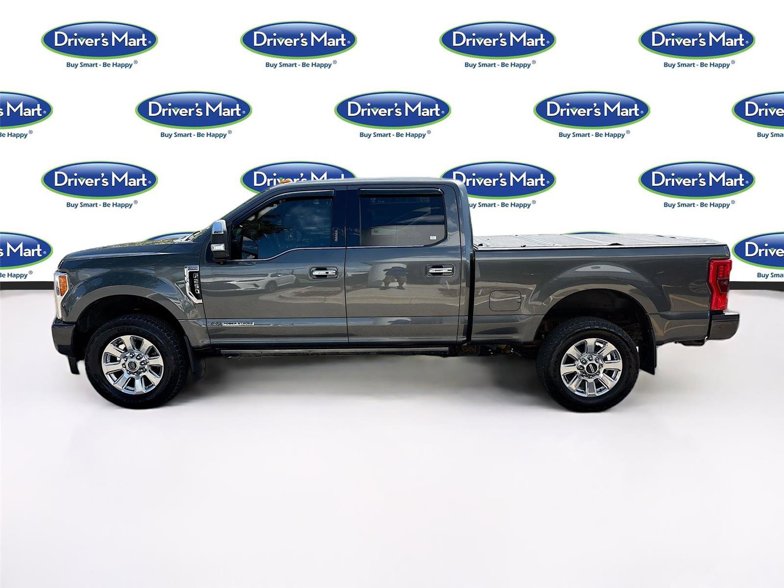 Used 2017 Ford F250 Platinum w/ Platinum Ultimate Package AWD/4WD image 4