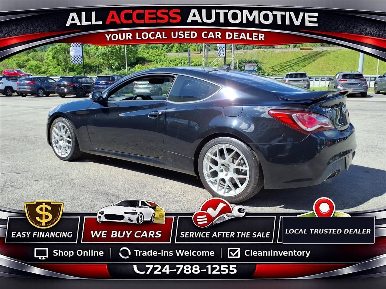 Used 2016 Hyundai Genesis 3.8 RWD image 4
