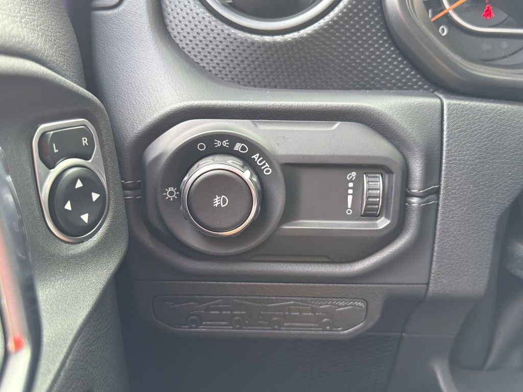 New 2026 Jeep Wrangler Unlimited Rubicon 392 image 24