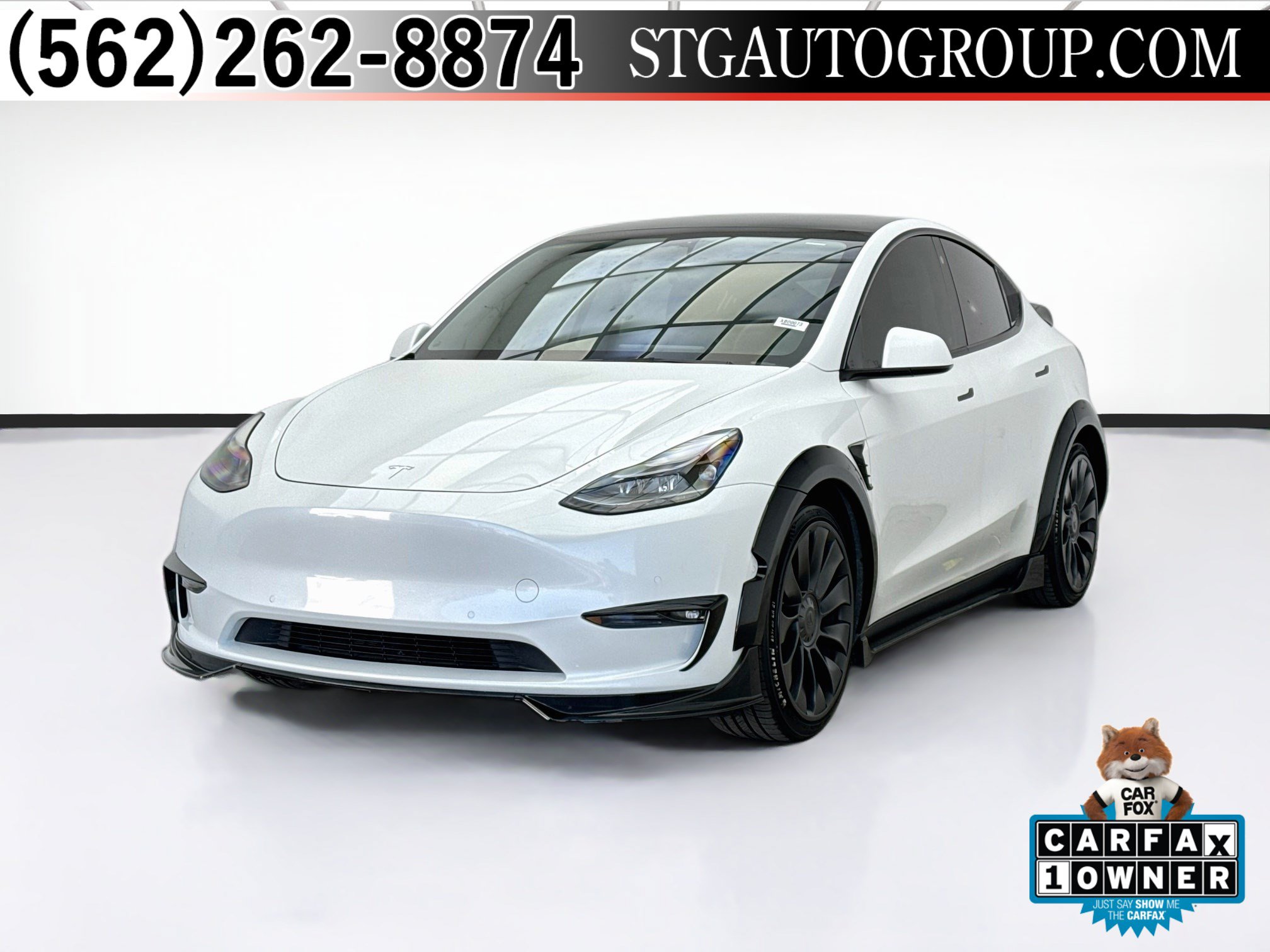 Used 2023 Tesla Model Y Performance AWD/4WD image 1