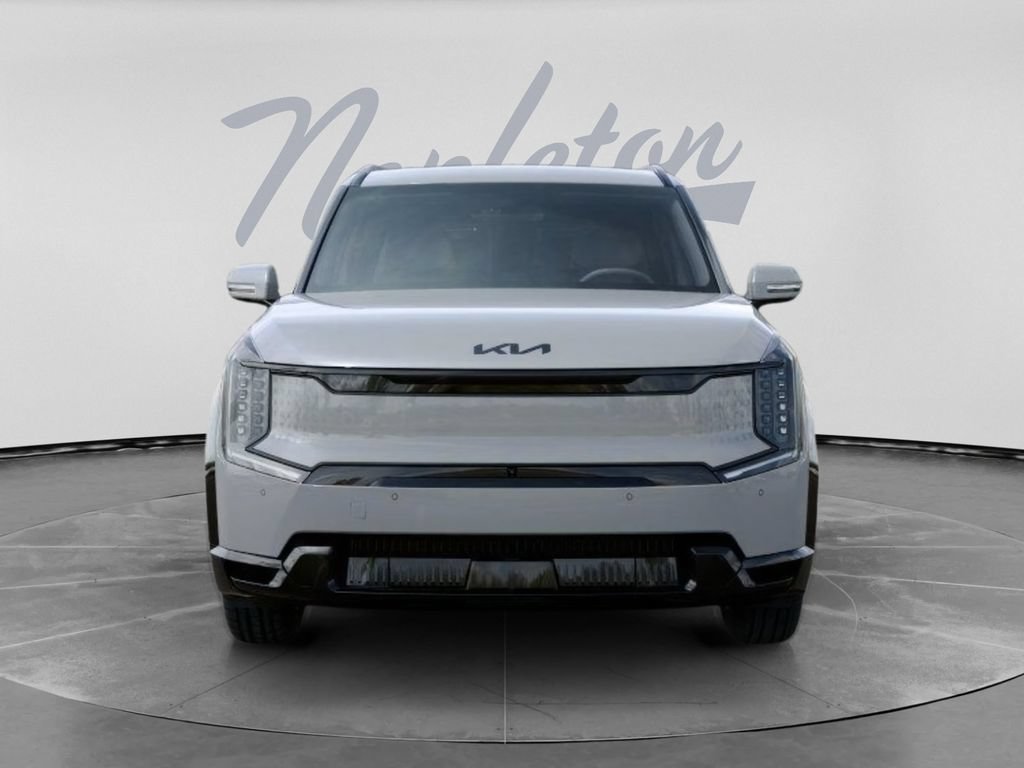 New 2026 Kia EV9 Land w/ Nightfall Edition Package AWD/4WD image 2