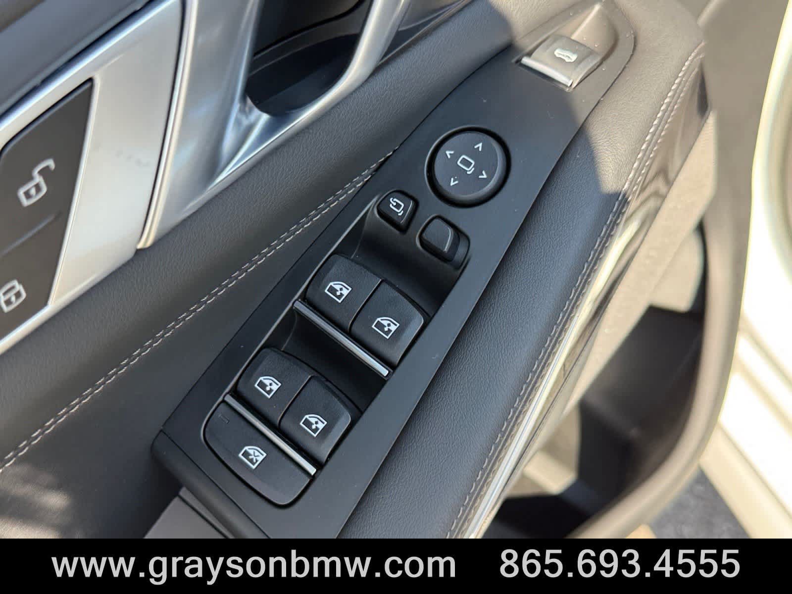 Used 2026 BMW X5 xDrive40i w/ Executive Package AWD/4WD image 17