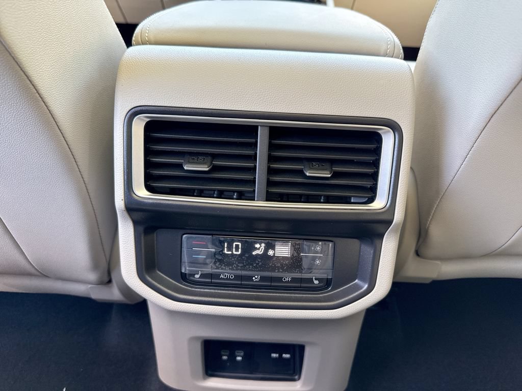 New 2026 Volkswagen Atlas SEL AWD/4WD image 28