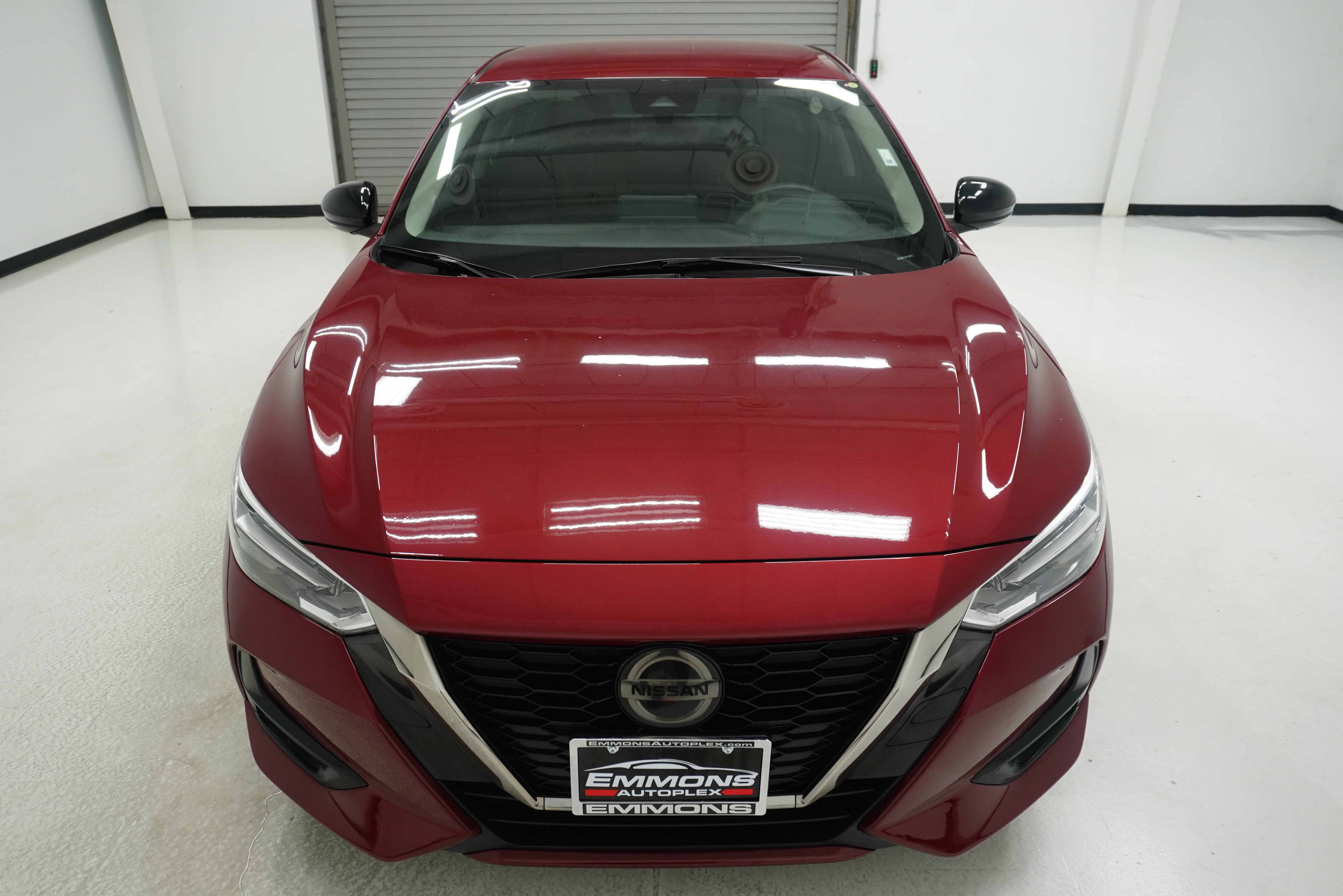 Used 2021 Nissan Sentra SR FWD image 2