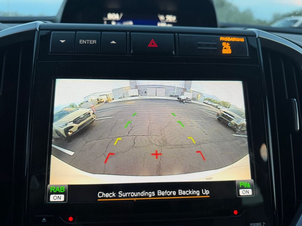Used 2022 Subaru Ascent Limited w/ Technology Package AWD/4WD image 12