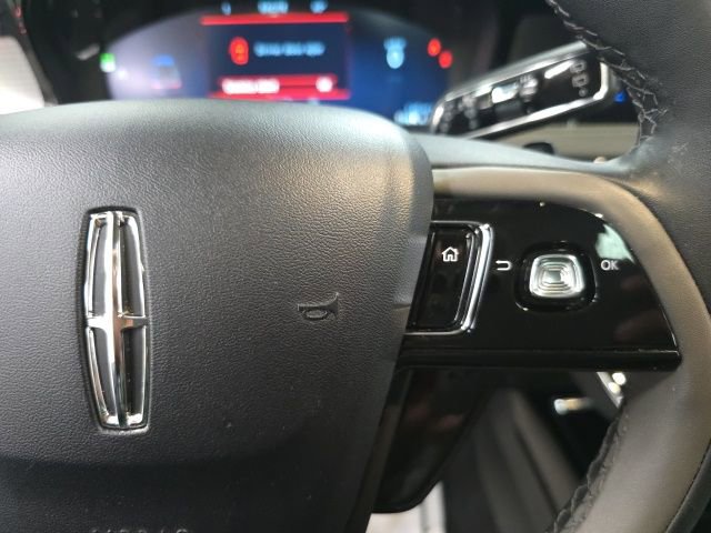 Used 2023 Lincoln Corsair AWD w/ Equipment Group 101A image 28