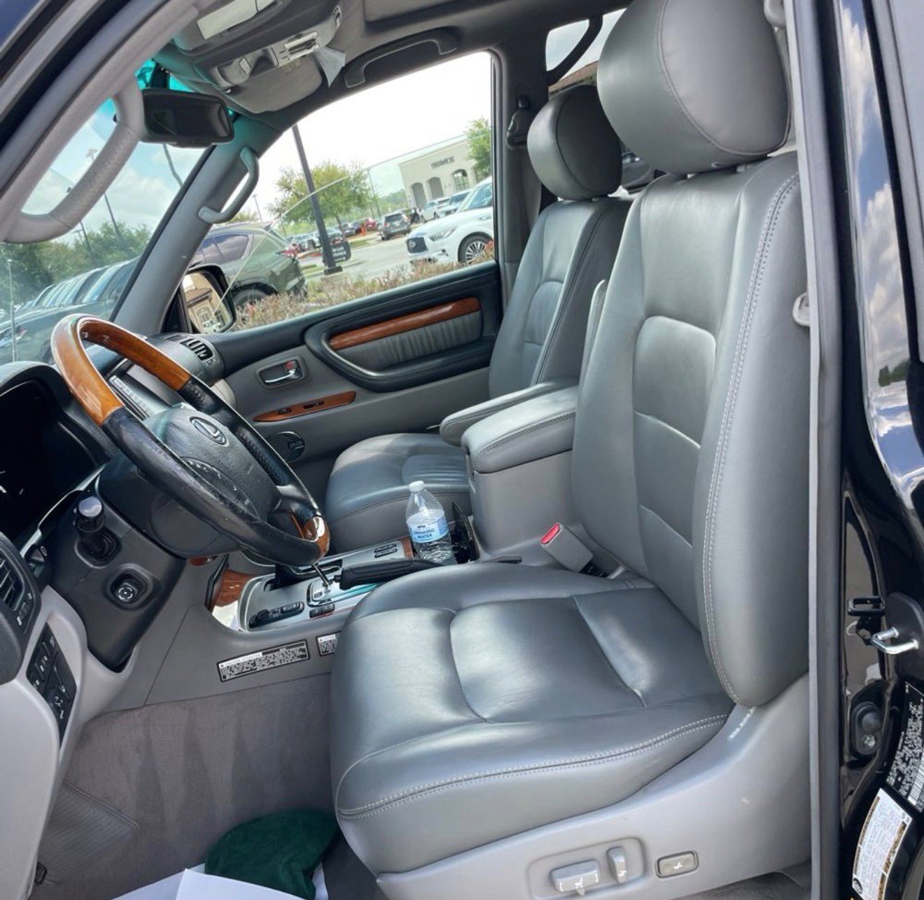 Used 2007 Lexus LX 470 4WD image 2