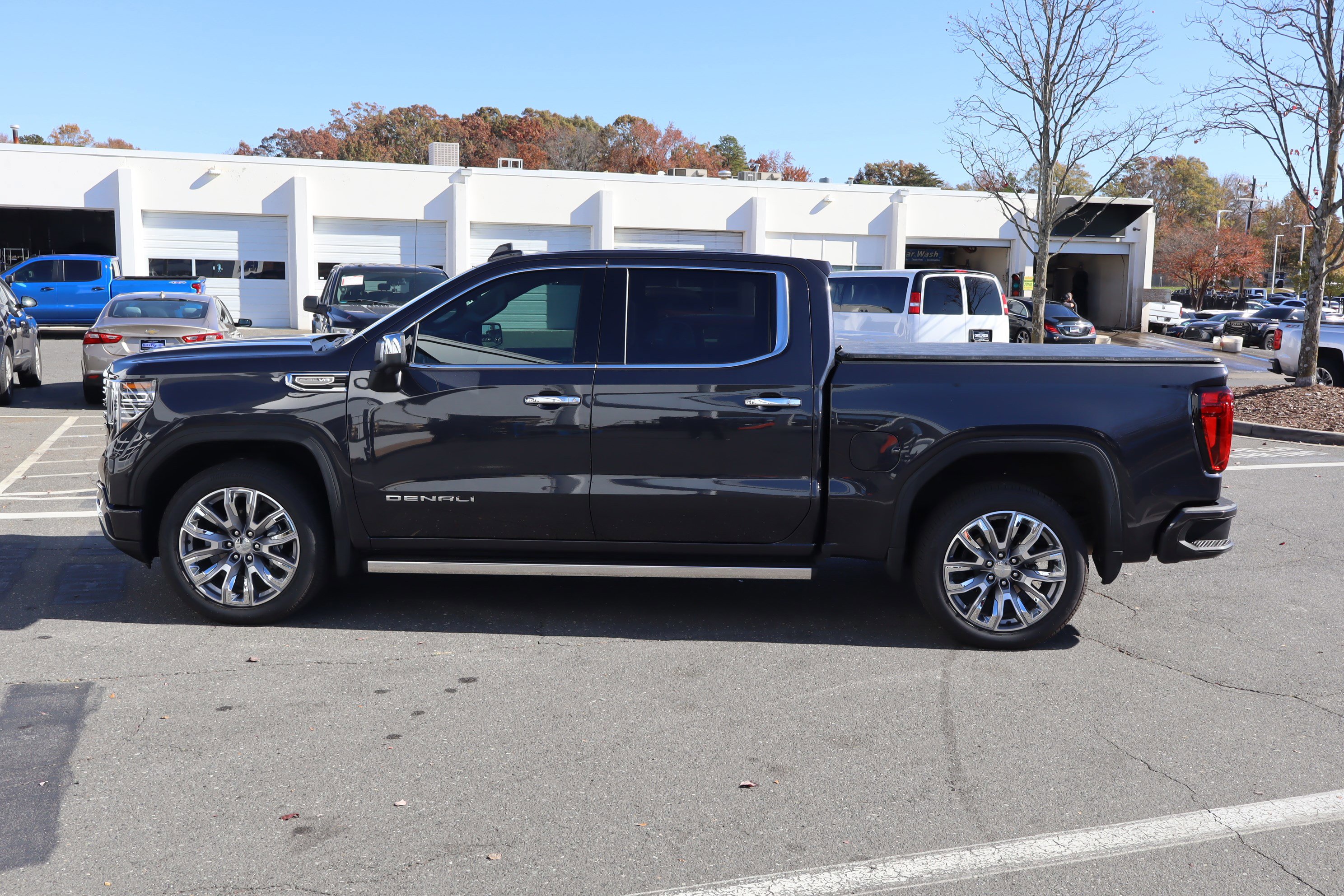 Used 2024 GMC Sierra 1500 Denali w/ Denali Reserve Package image 8
