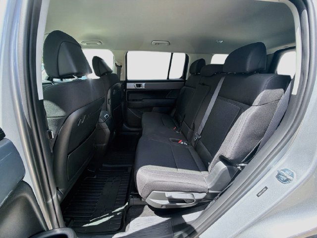 New 2027 Hyundai Santa Fe SE FWD image 23
