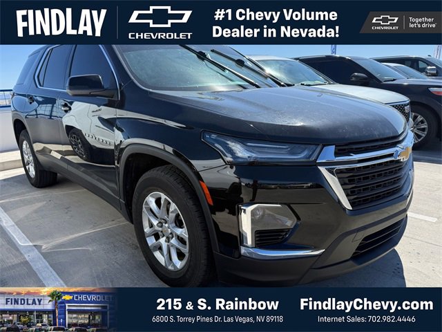 Used 2023 Chevrolet Traverse LS image 1