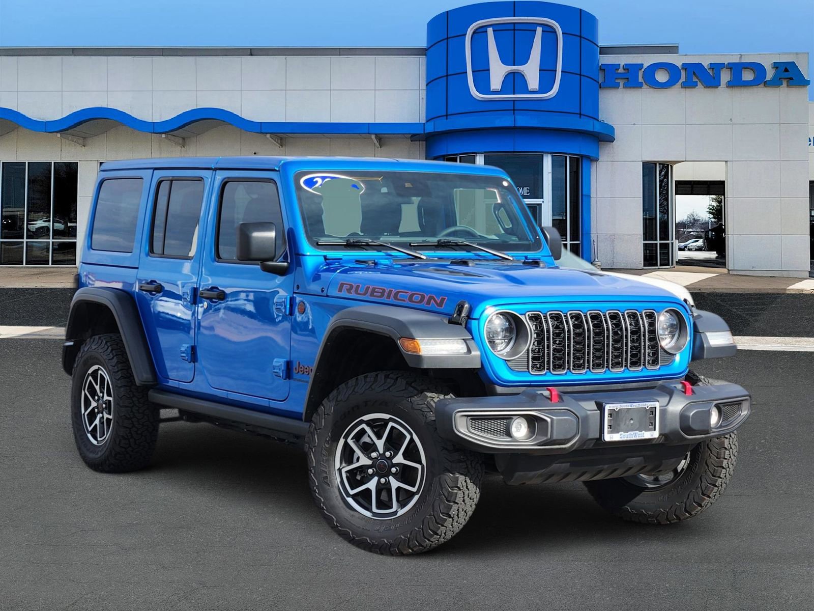 Used 2025 Jeep Wrangler Unlimited Rubicon image 1