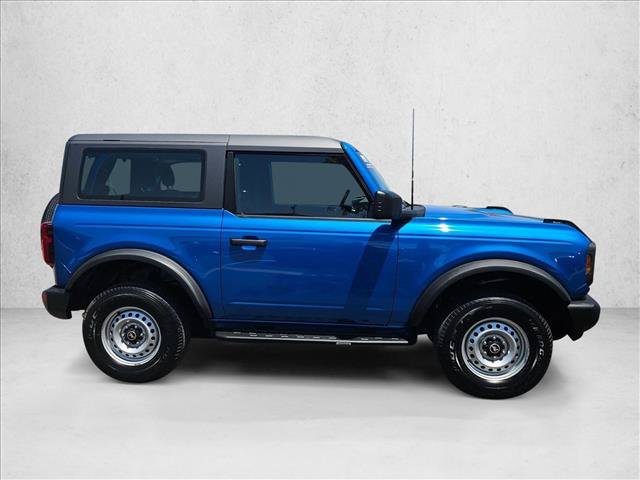 Used 2023 Ford Bronco 2-Door AWD/4WD image 4