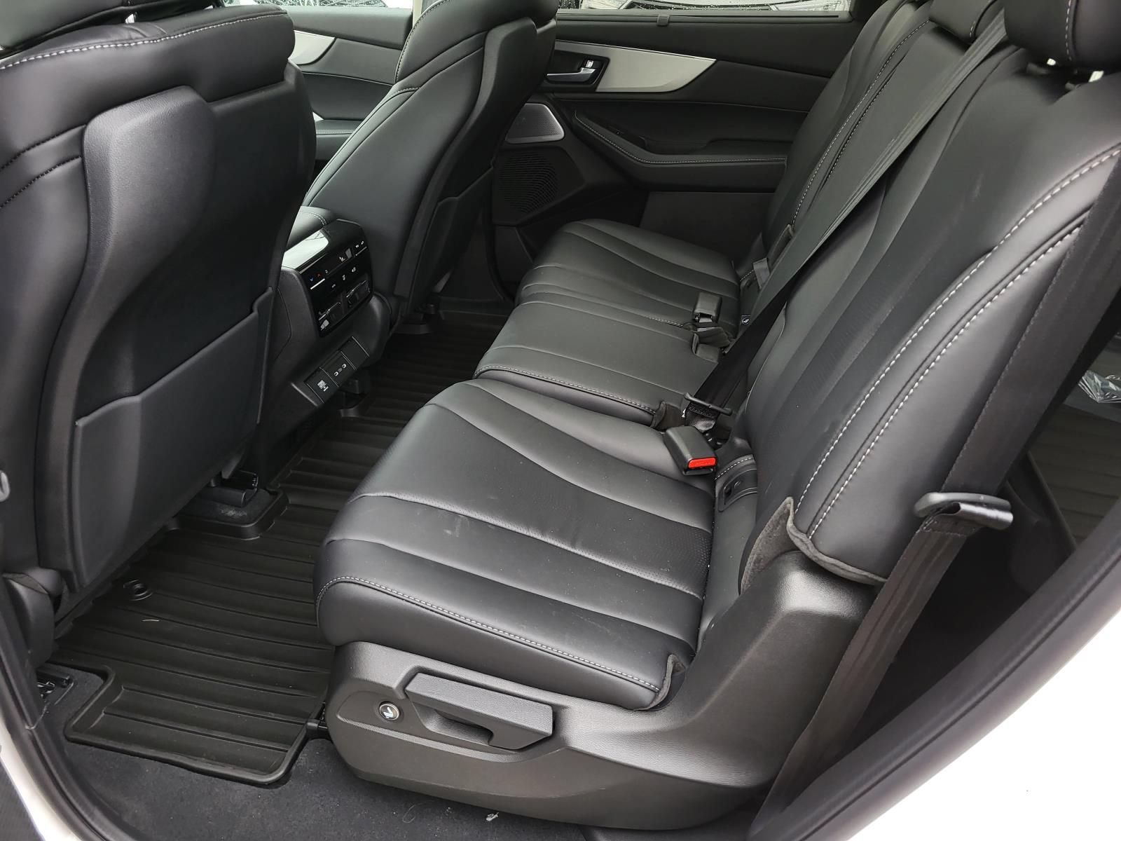 New 2026 Acura MDX FWD w/ Technology Package image 12