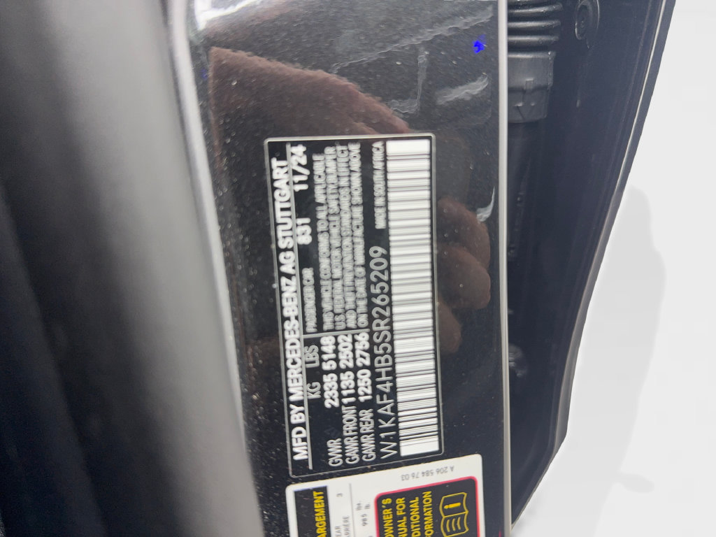 Used 2025 Mercedes-Benz C 300 4MATIC Sedan image 46