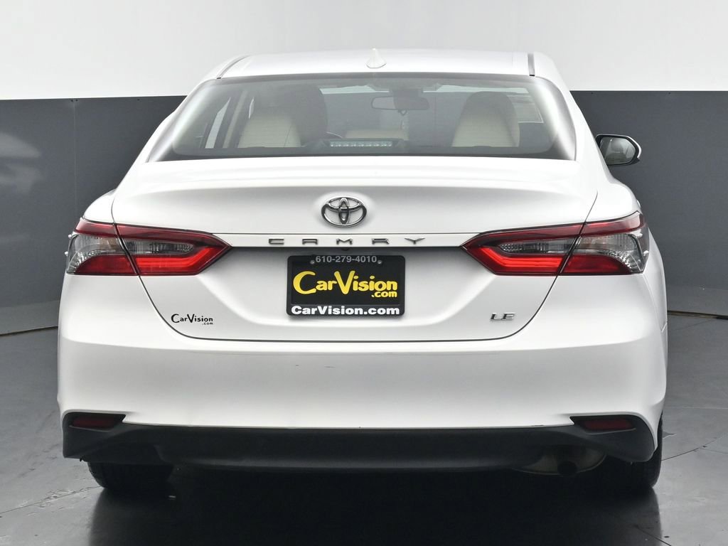 Used 2023 Toyota Camry LE FWD image 4