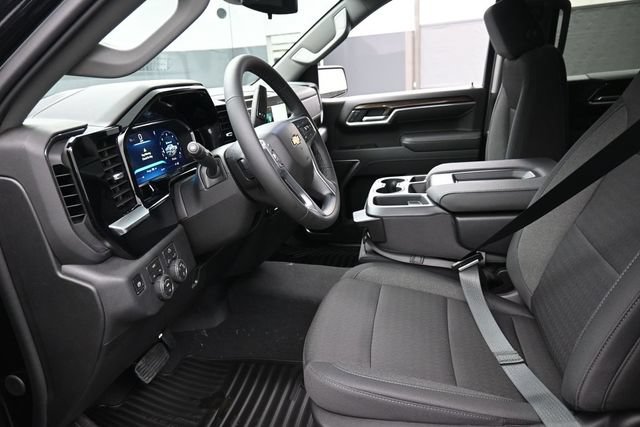 New 2026 Chevrolet Silverado 1500 LT AWD/4WD image 8