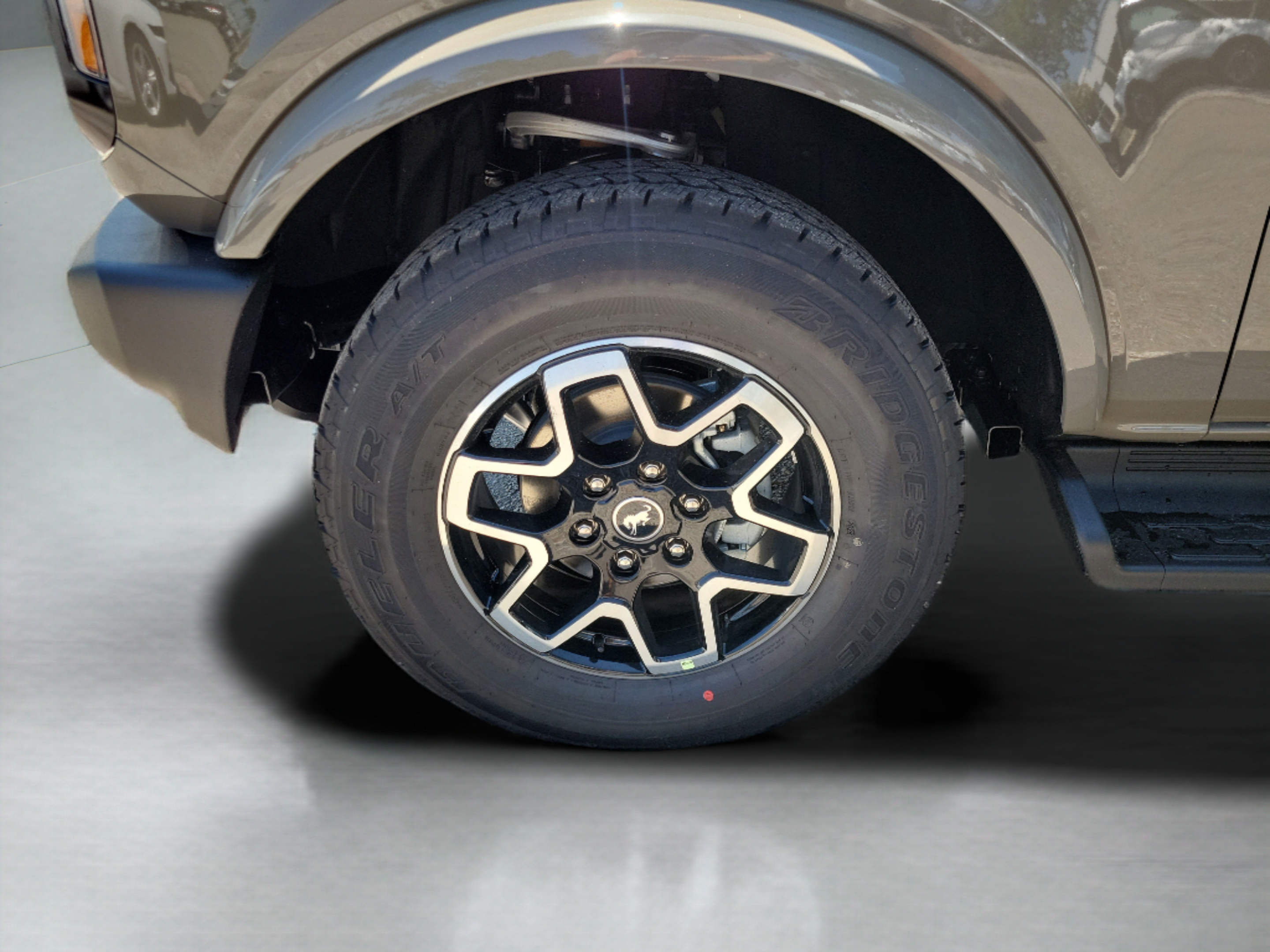 New 2026 Ford Bronco Outer Banks AWD/4WD image 6