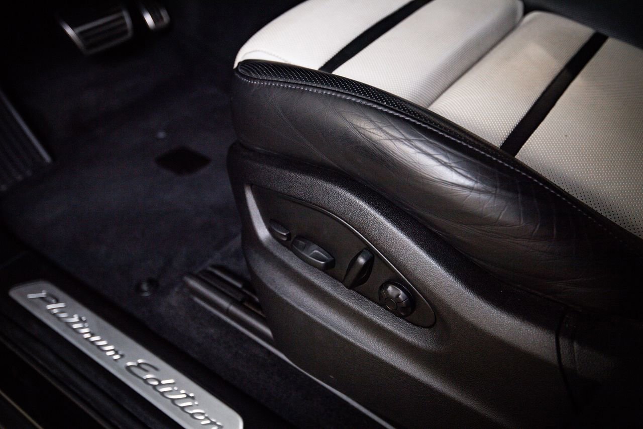 Certified 2023 Porsche Cayenne S Platinum image 14