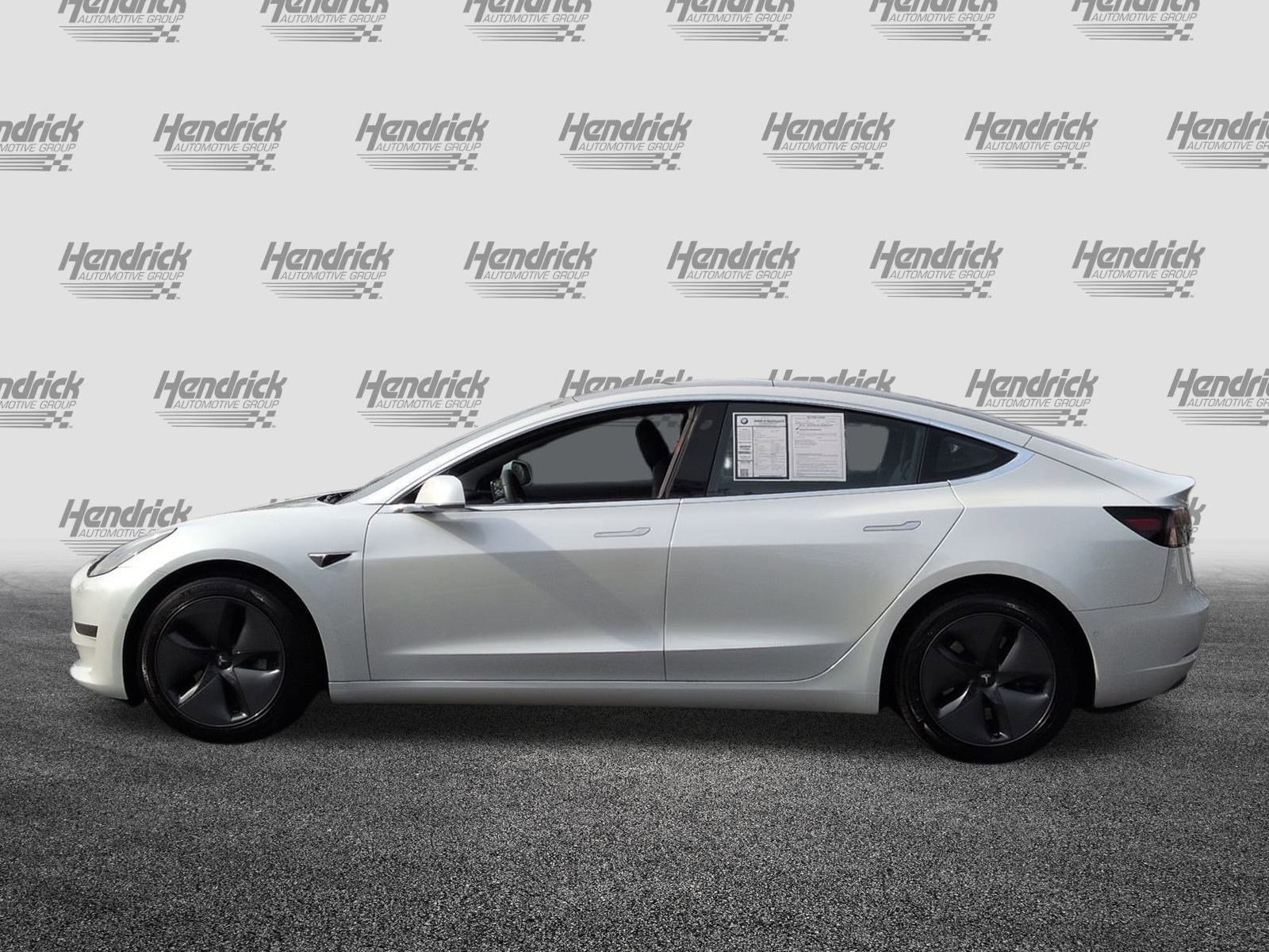 Used 2019 Tesla Model 3 Standard Range Plus image 7