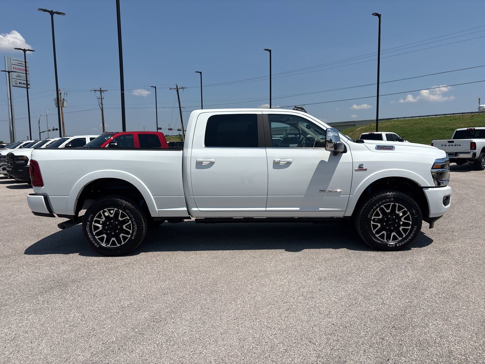 New 2026 RAM 2500 Limited image 21