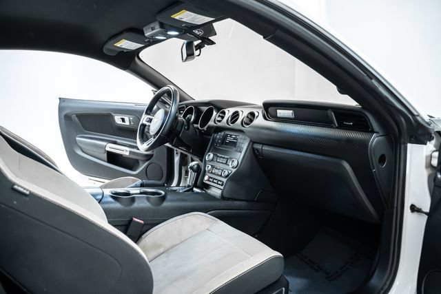 Used 2019 Ford Mustang Coupe w/ Black Accent Package RWD image 20