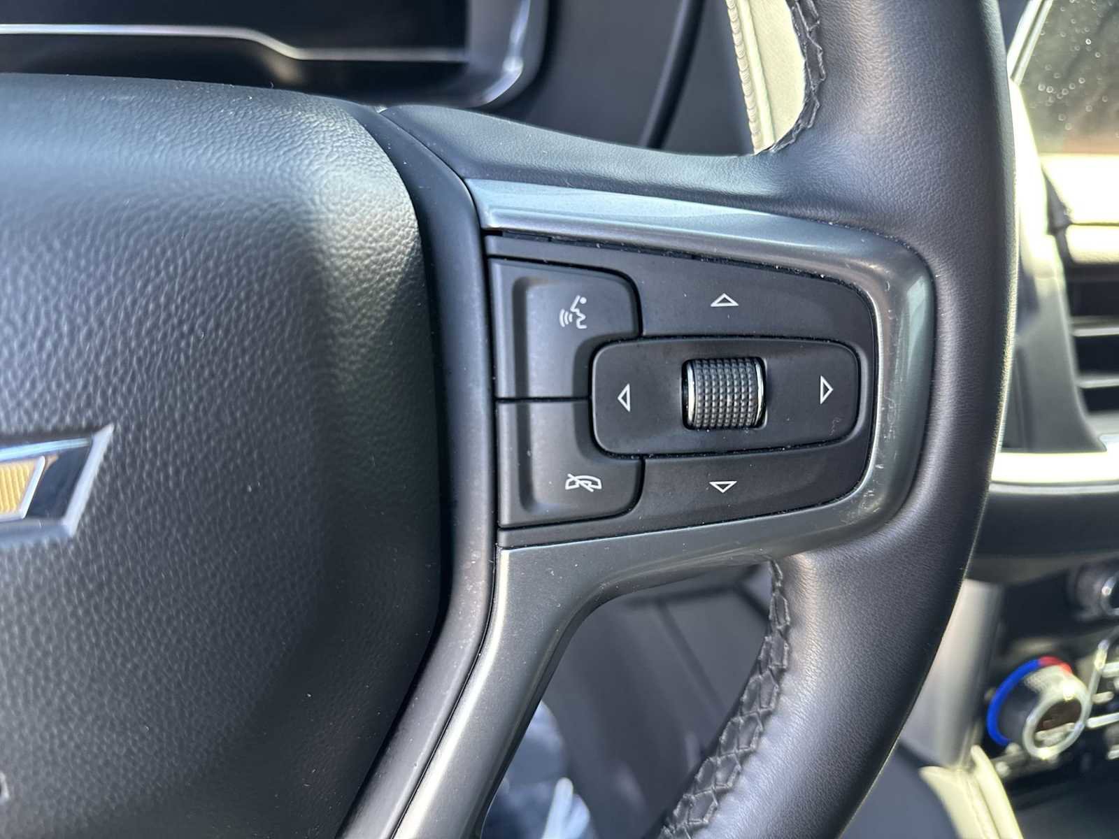 Used 2024 Chevrolet Suburban LT AWD/4WD image 23