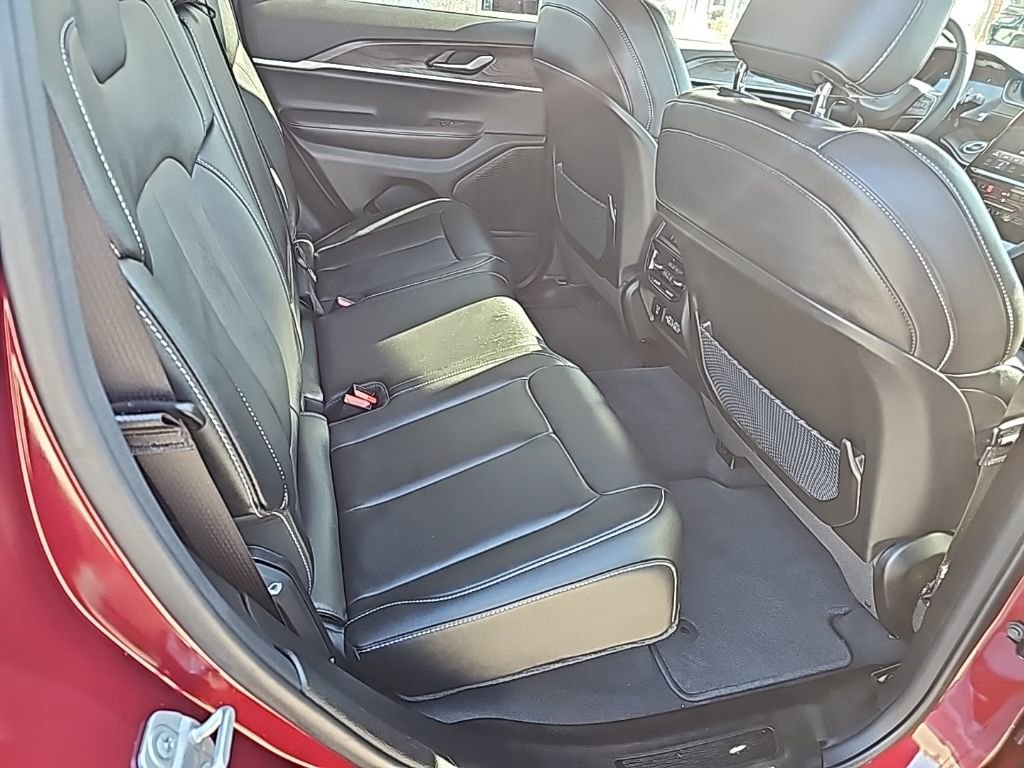 Certified 2023 Jeep Grand Cherokee Limited image 21