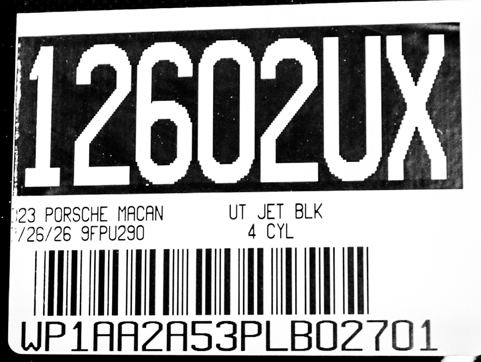 Certified 2023 Porsche Macan image 31