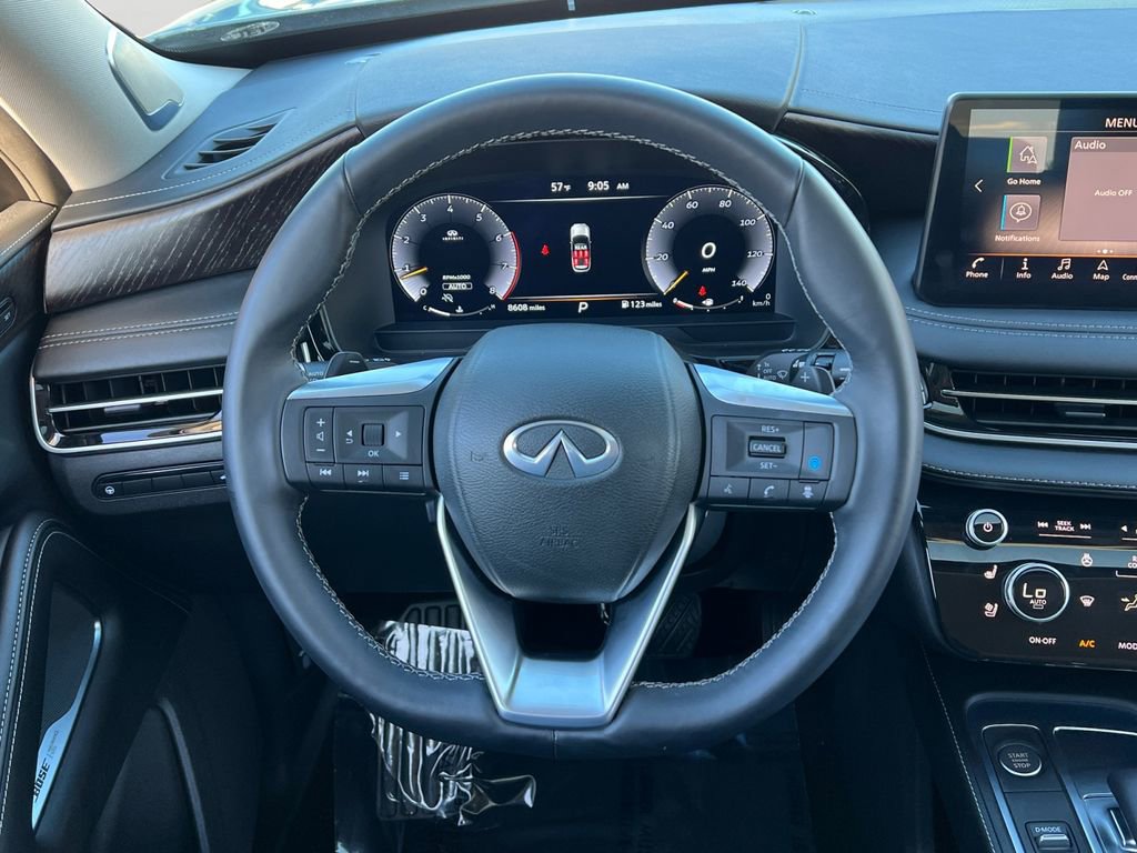 Used 2025 INFINITI QX60 Sensory w/ Cargo Package image 18