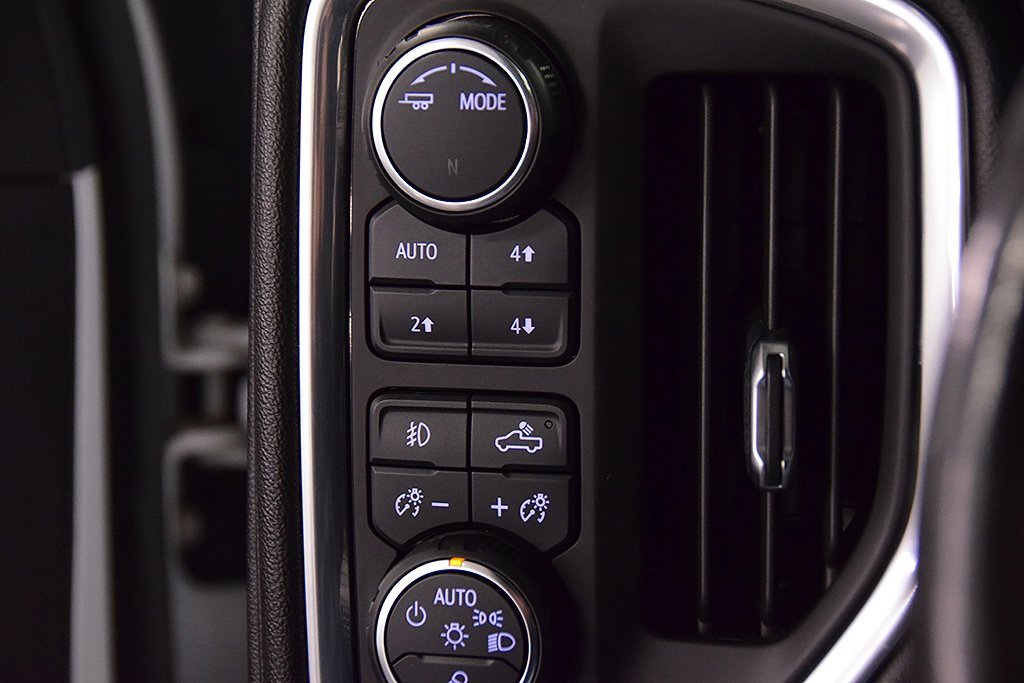 Used 2021 Chevrolet Silverado 2500 High Country w/ Z71 Off-Road Package image 24