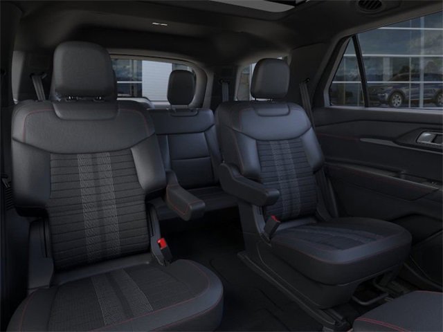 New 2026 Ford Explorer ST-Line w/ ST-Line Street Pack image 11