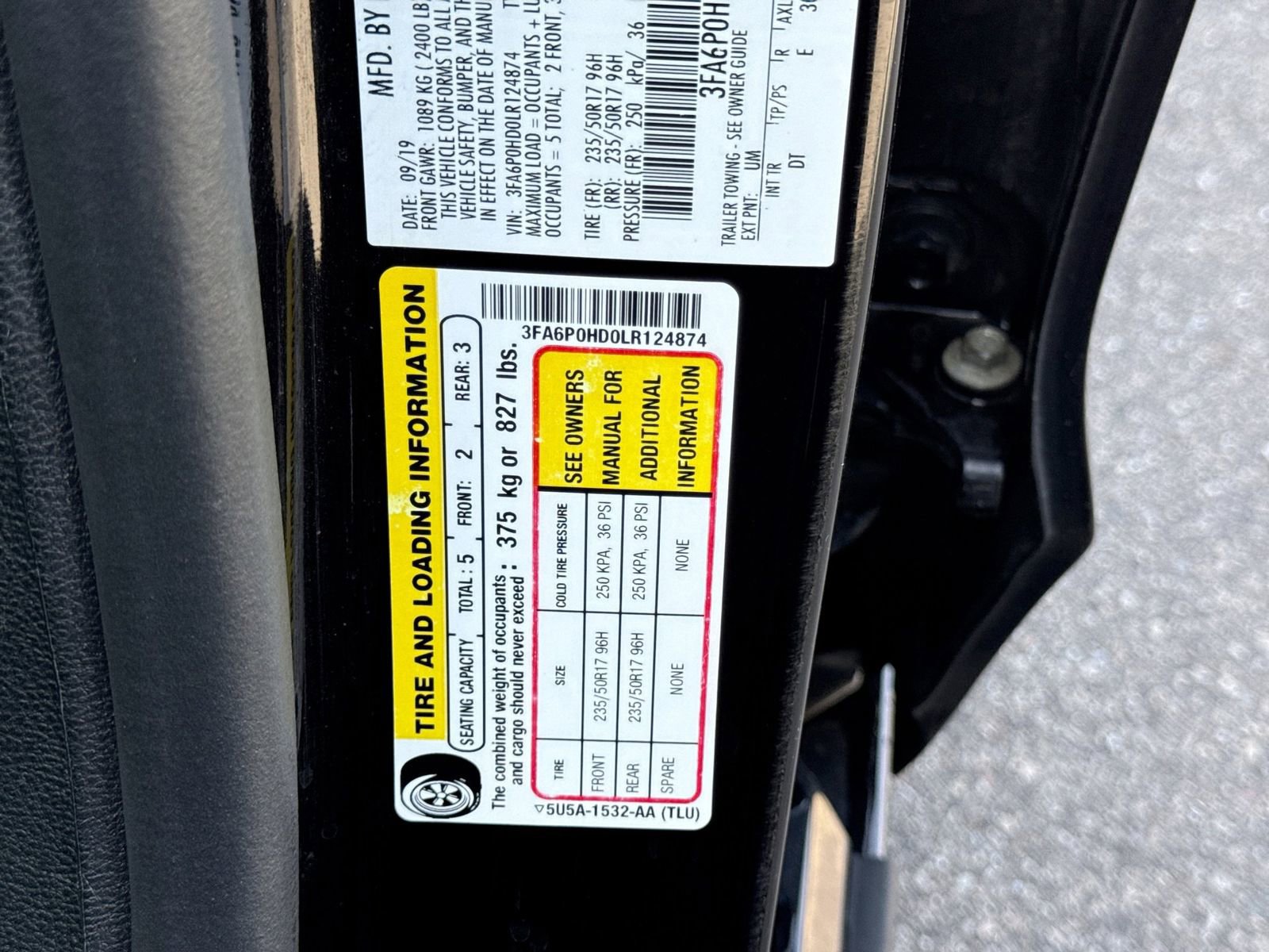 Certified 2020 Ford Fusion SE FWD image 38