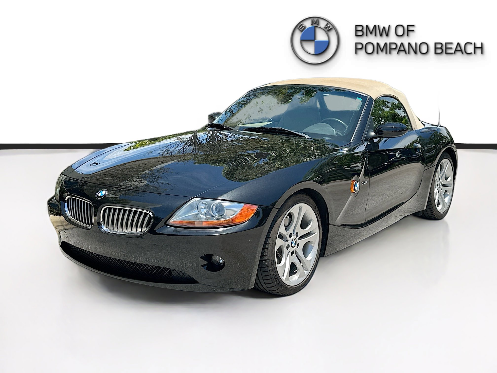 Used 2003 BMW Z4 3.0i RWD image 3