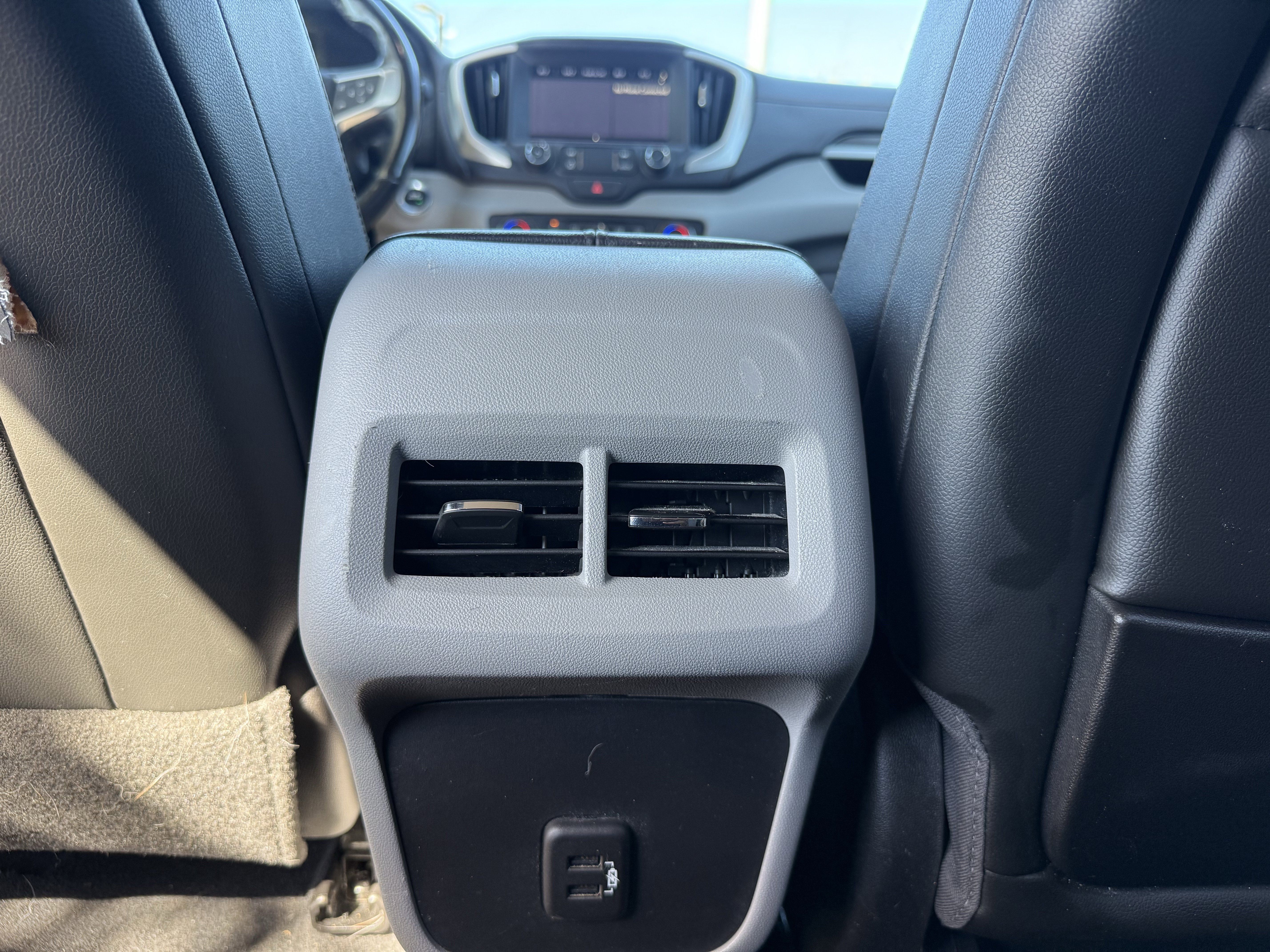 Used 2019 GMC Terrain SLT w/ Preferred Package image 13