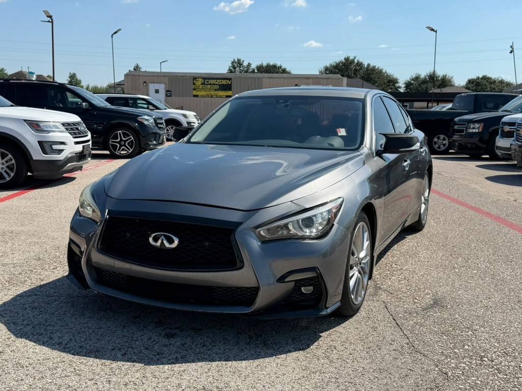 Used 2017 INFINITI Q50 3.0t Premium RWD image 3