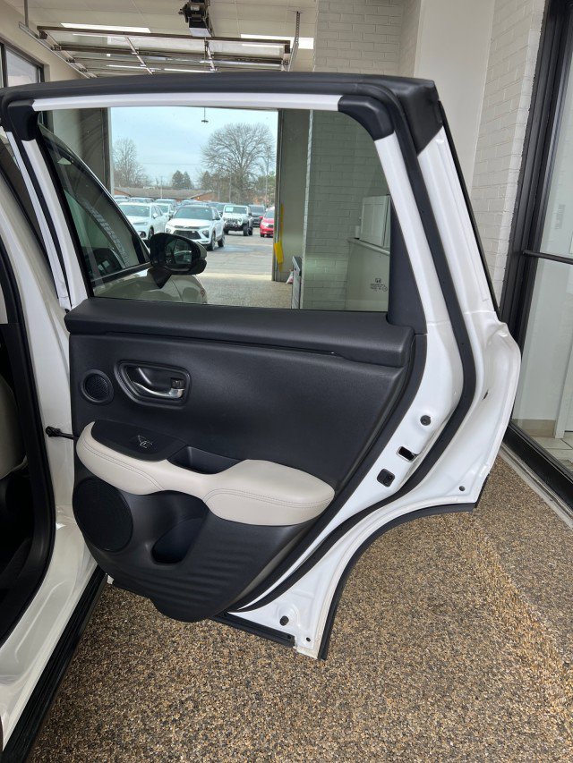 Used 2024 Honda HR-V EX-L image 15