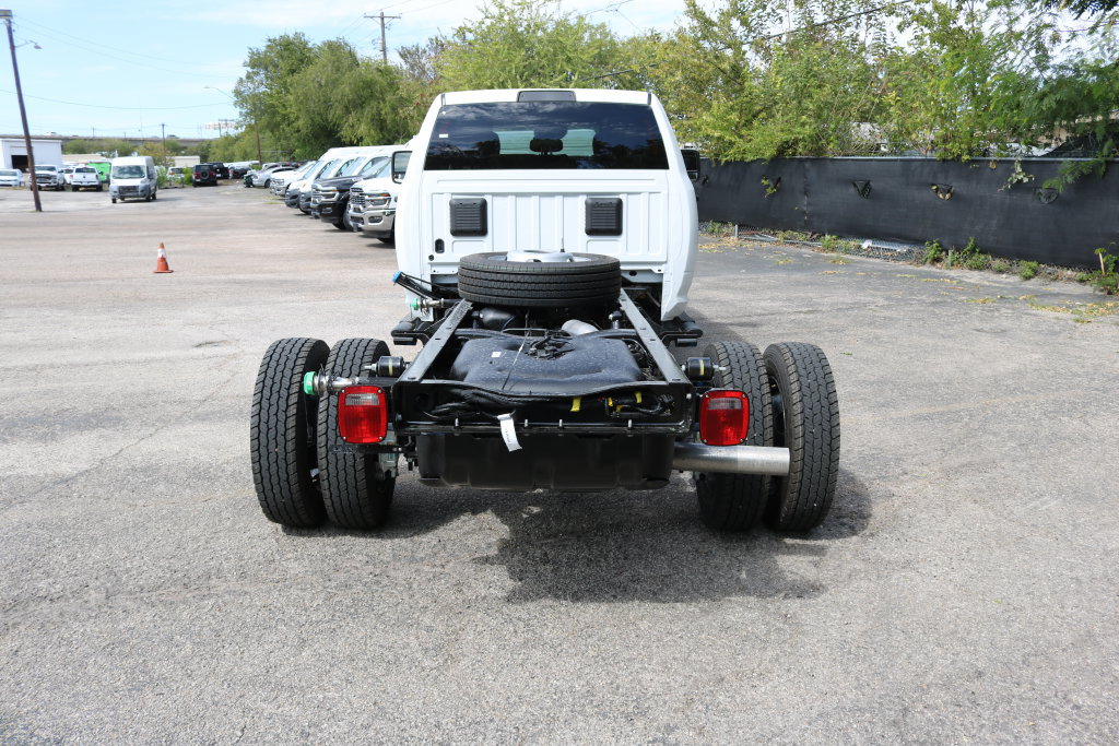 New 2027 RAM 4500 Tradesman AWD/4WD image 4