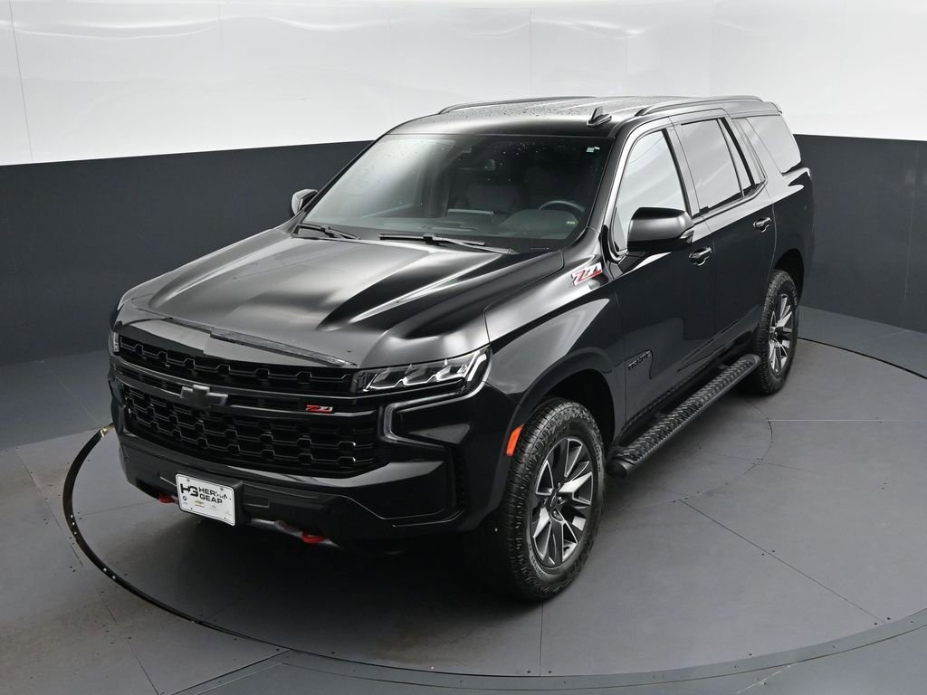 Used 2024 Chevrolet Tahoe Z71 w/ Luxury Package AWD/4WD image 31