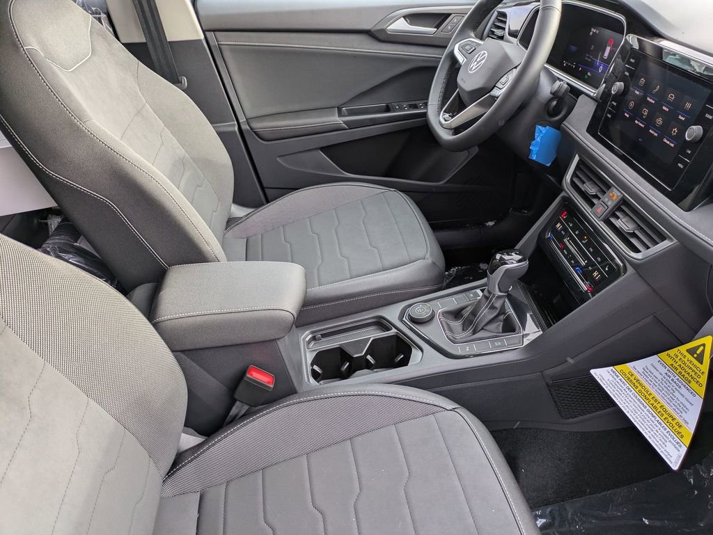 New 2026 Volkswagen Taos SE AWD/4WD image 35