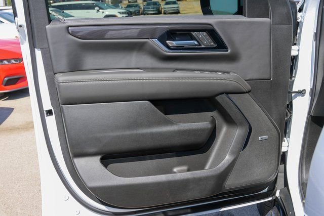 New 2026 GMC Yukon Elevation image 10