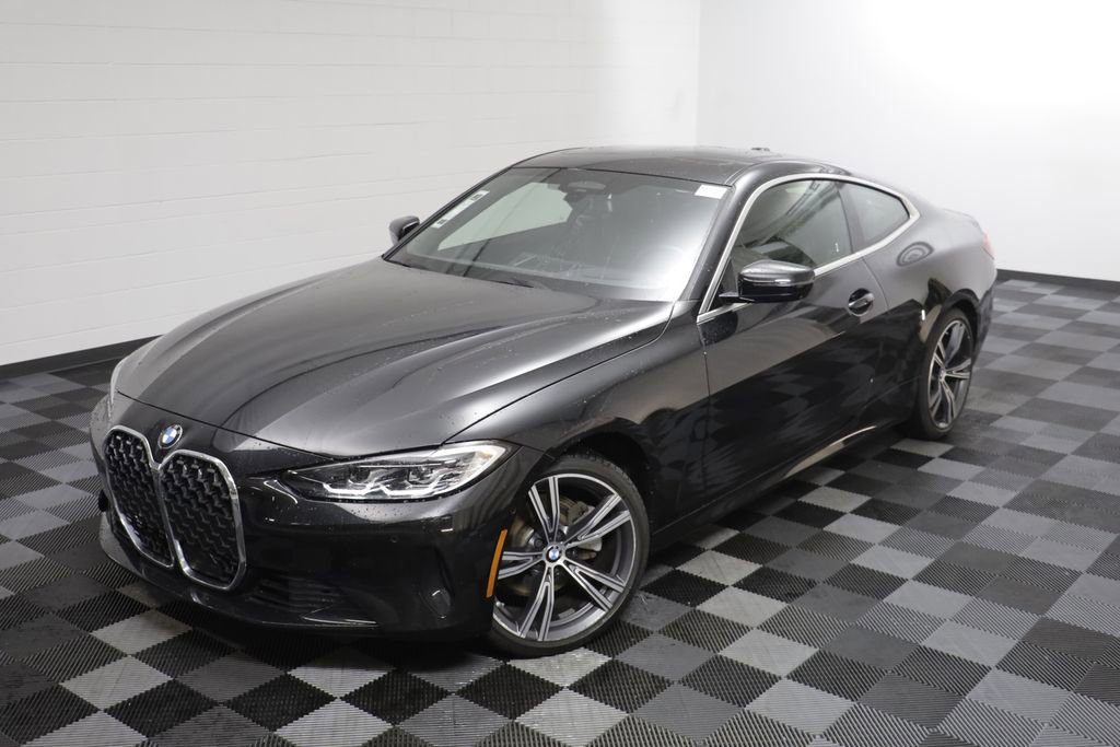 Used 2024 BMW 430i xDrive Coupe w/ Premium Package image 2