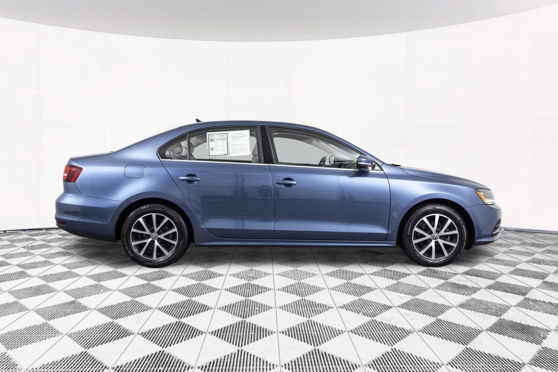 Used 2017 Volkswagen Jetta SE FWD image 19