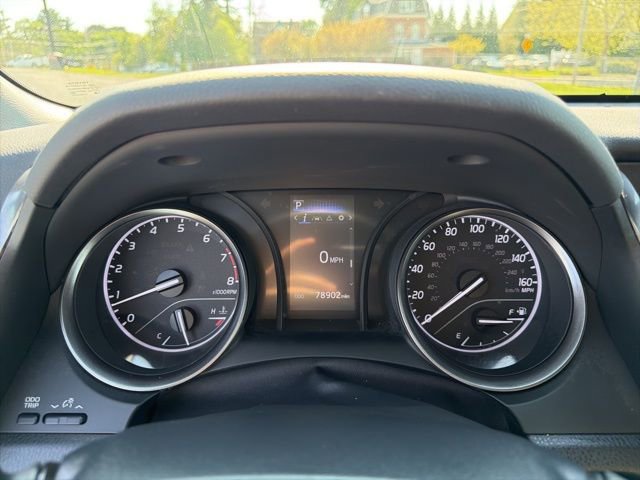 Used 2023 Toyota Camry SE FWD image 21