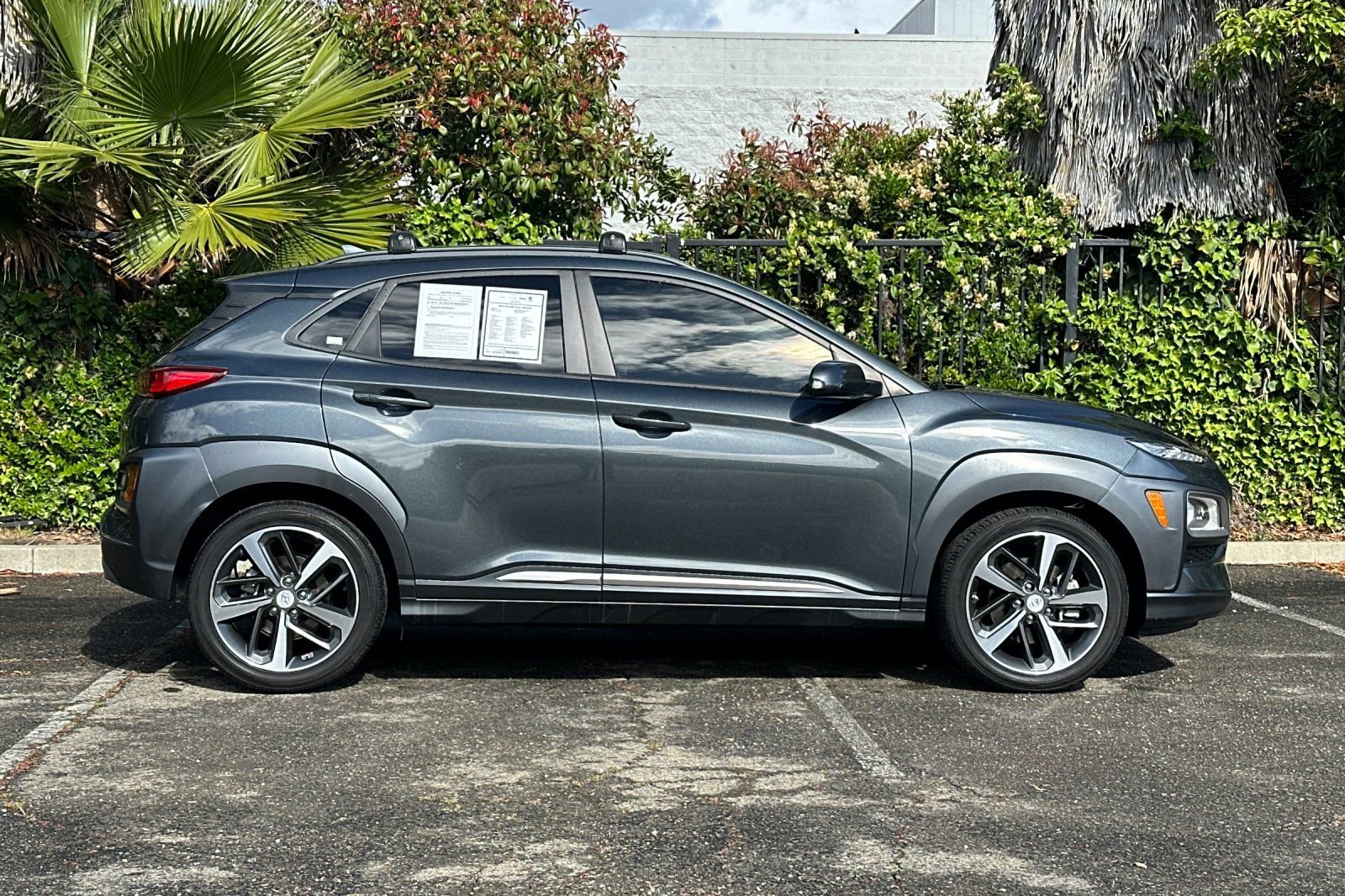 Used 2021 Hyundai Kona Ultimate image 2