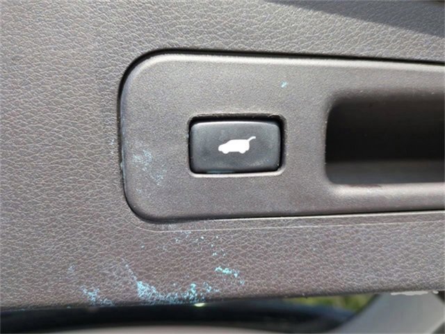 Used 2020 Acura MDX FWD image 33