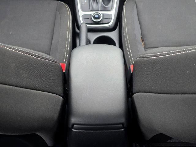 Used 2022 Hyundai Venue SEL FWD image 23