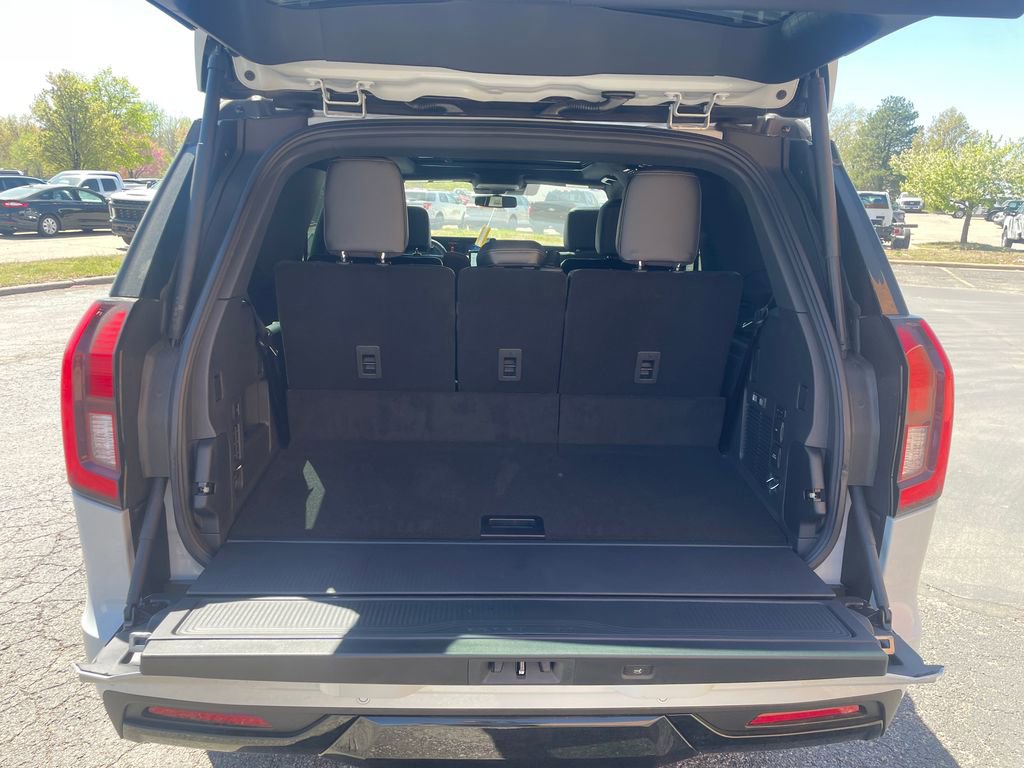 New 2025 Lincoln Corsair Reserve w/ Jet Appearance Package image 22