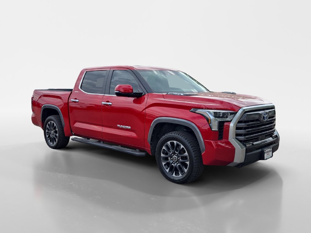 Used 2024 Toyota Tundra Limited AWD/4WD image 9